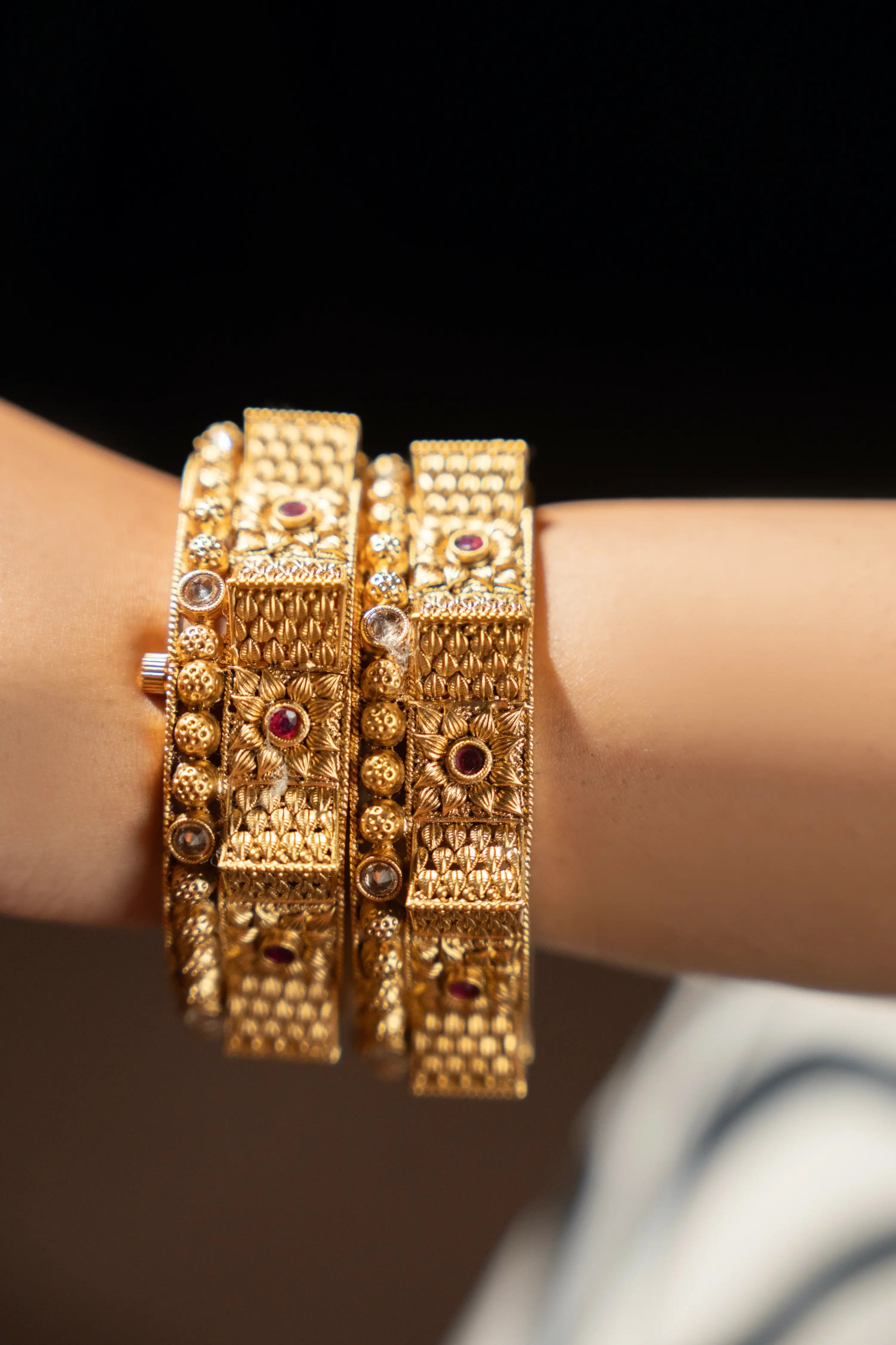 Traditional Rajwadi Gold Bangles with Ruby Accents