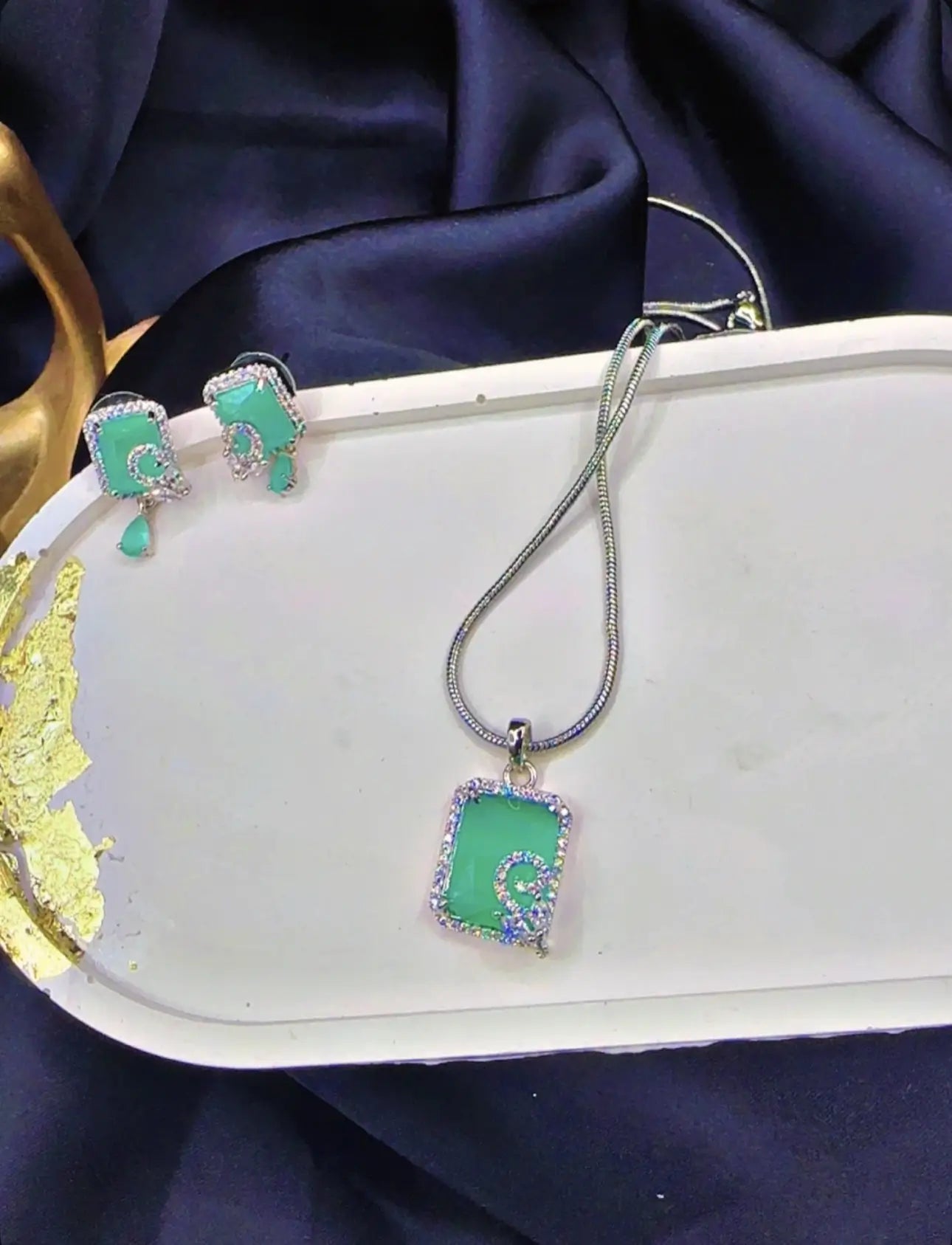 American Diamond Pendant Set