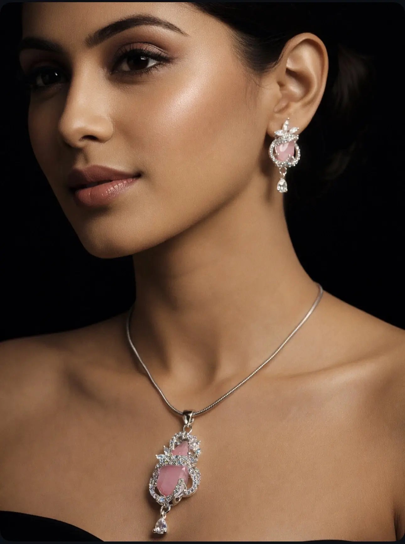 Diamond Blush Pendant Set